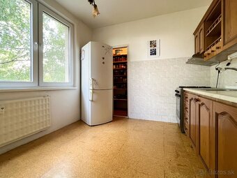 Predaj 3 izbový byt, M. R. Štefánika, Levice - 3