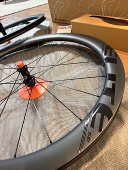 Predám 50mm karbonove kolesa ELITEWHEELS C ENT 2.0 - 3