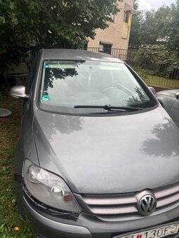 Predam Volkswagen golf 5plus 1.9 tdi - 3