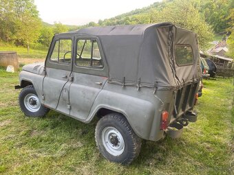 Uaz 469 - 3