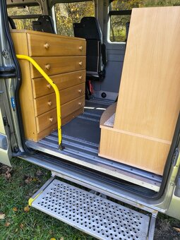 Multifunkčná, nenápadná dodávka, M1, osobné vozidlo 8+1 - 3