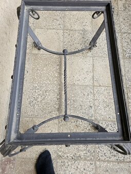 Konferenčný stolík - 3