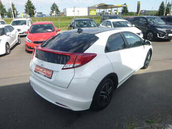 Honda Civic 1,4i 16V 2012 - 3