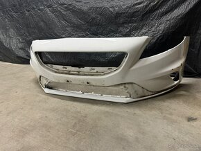 VOLVO V40 II 2012+Predny naraznik - 3