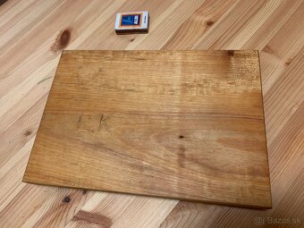 Predam rucne vyrezavanu dvojitu misu-drevo lipa - 3