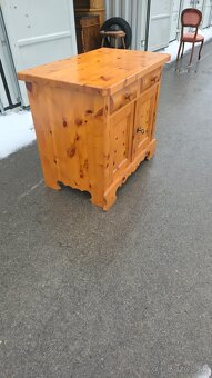 Rustikalna komoda - 3