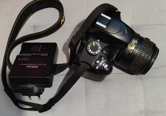 Nikon D3200 - 3