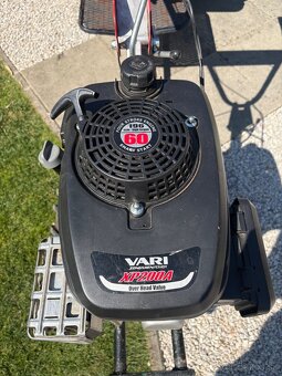 Predám malotraktor VARI XP200A s vozíkom a príslušenstvom – - 3