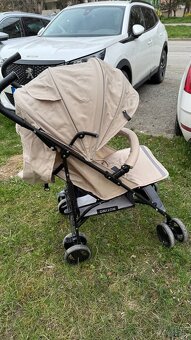 MoMi Akira 2024 béžový - 3