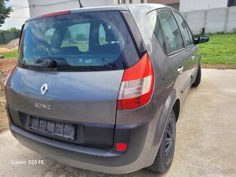 Renault Megane Scenic - 3