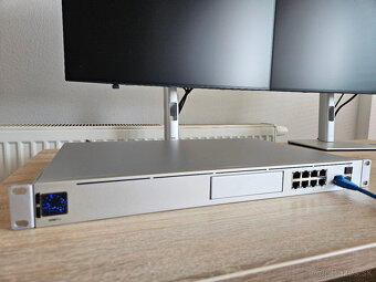 Preadm Ubiquiti Unifi Dream Machine Pre UDM-Pro - 3