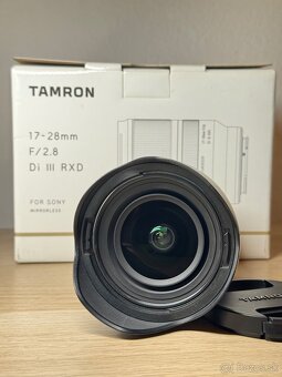 Tamron 17-28mm f / 2.8 Di III RXD Sony E - 3