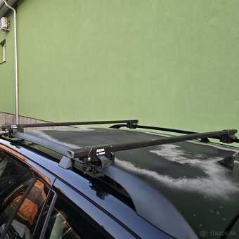 STREŠNÝ NOSIČ ŠKODA OCTAVIA COMBI II THULE - 3