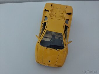 Lamborghini Diablo Bburago 1:18 - 3