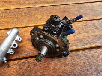 Vstrekovacie cerpadlo Bosch 0445010130 Fiat Alfa Romeo Opel - 3