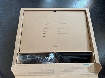Graficky tablet wacom cintiq 16 - 3