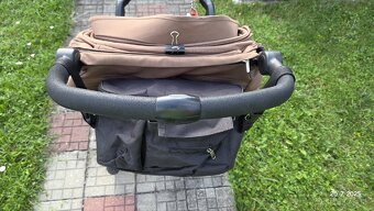 Britax B-Motion 4 Plus
- 3