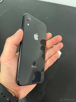 Predam Iphone XR 64Gb - 3