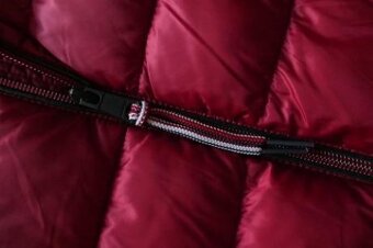 NAPAPIJRI original damska moderna,stylova,kvalitna,tepla M/L - 3