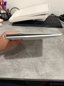 Magic Keyboard pre iPad Pro 11″ / iPad Air – model A2975 , b - 3