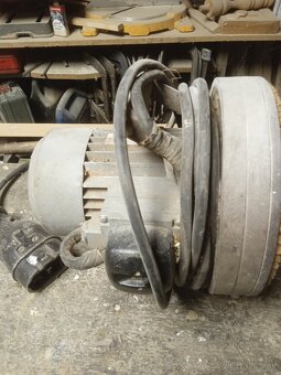 Brúska na parkety-dlážku - 3