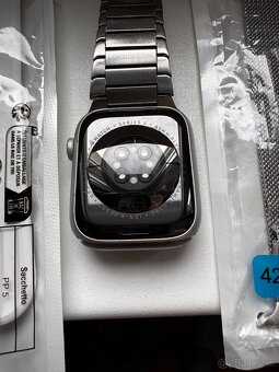 Apple watch 8 45mm silver - 3