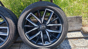 5x114,3 R17 --- TOYOTA COROLLA - 3