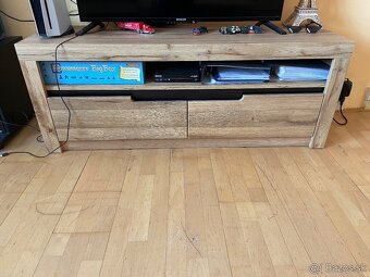 Tv stolík - 3
