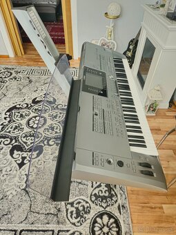Yamaha Tyros 5 - 3