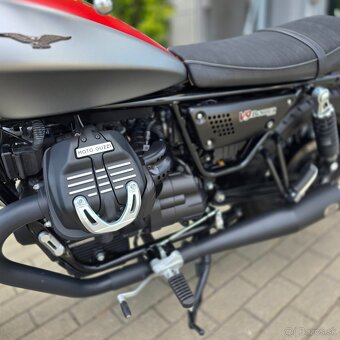 MotoGuzzi V9 Bobber 2018 výfuky Zard + doplnky - 3