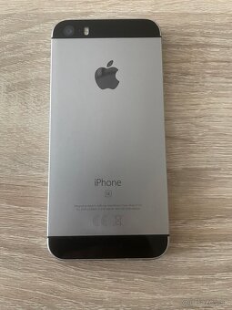 iPhone SE - 3