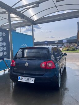 Volkswagen Golf 5 - 3