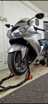 Kawasaki ZZR 1400 (2008) - Silver - 3