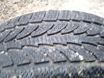 Predám kolesá BMW X5 E53 zimné R18 - 3