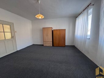 RODINNÝ DOM, HOS. BUDOVA, POZEMOK 467m2, SENICA-KUNOV. - 3