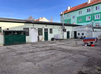 Predám budovu v centre Komárna - 3