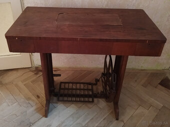 Šijací stroj Minerva - 3