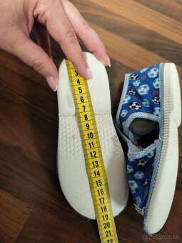 papučky 29 manik - 3