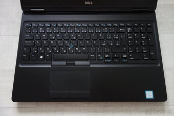 DELL Latitude 5591 - 3