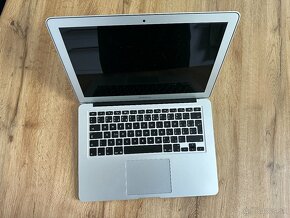 Macbook Air 13’ 2017 - 3