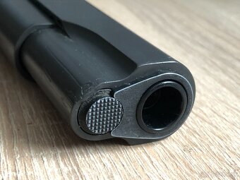 Predám tokyo marui colt m1911 a1 - 3
