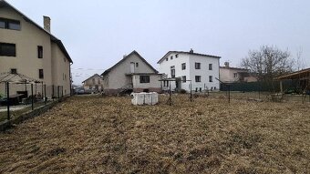 Na predaj RD v obci Konská s pozemkom 821m2 + projekt domu. - 3