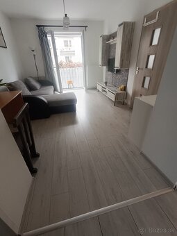 2izbový tehlový byt Žilina ul.Hollého-po rekonštrukcii - 3