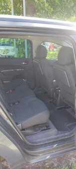 Peugeot 5008 1.6 HDi 2/2013 Allure + ťažné zariadenie - 3