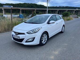 Hyundai i30 1.4 mpi ,98000km - 3