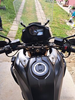 Suzuki V-Strom 1000 - 3