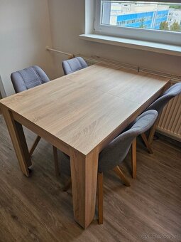 Jedálenský stôl - 3