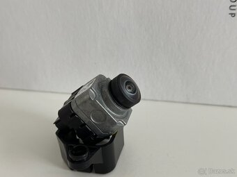Originál predná parkovacia kamera Škoda, VW Cupra 5WA980546E - 3
