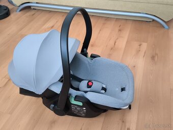 Predám detskú autosedačku Thule Maple – Light Gray - 3