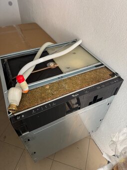 Umývačka Whirpool - 3